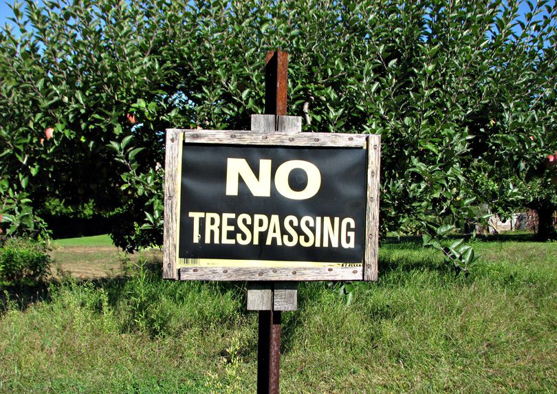 No_trespassing_by_Djuradj_Vujcic